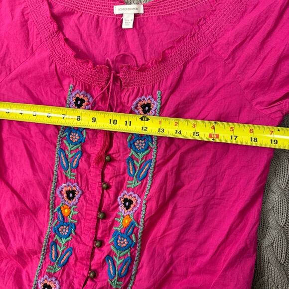 Boston Proper Blouse with Ruffled Elastic Short Sleeves and Embroidery ~ 10 - Picture 12 of 13